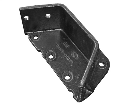 Engine rear suspension bracket of heavy trailer chassis