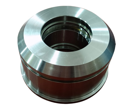 Hydraulic head