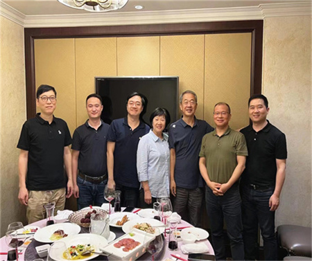 Reunion with our royal customer as well as friends(图1)